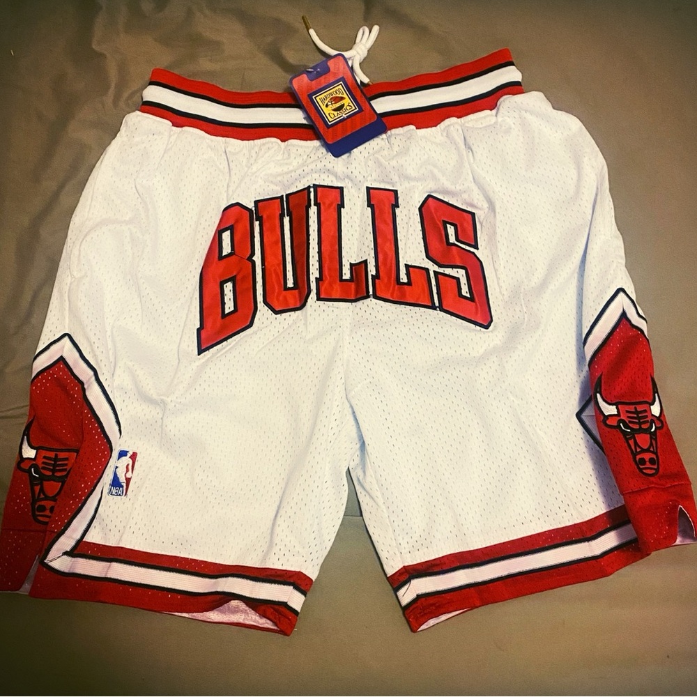 Just Don Chicago Bulls Red and White Shorts
